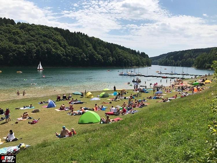 Schoenes Appartement Mit Seeblick Gummersbach Dış mekan fotoğraf